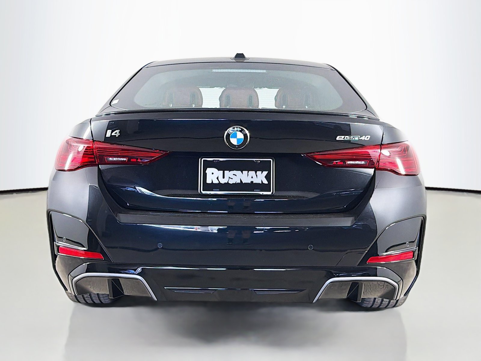 New 2026 BMW i4 eDrive40 w/ M Sport Package RWD image 6
