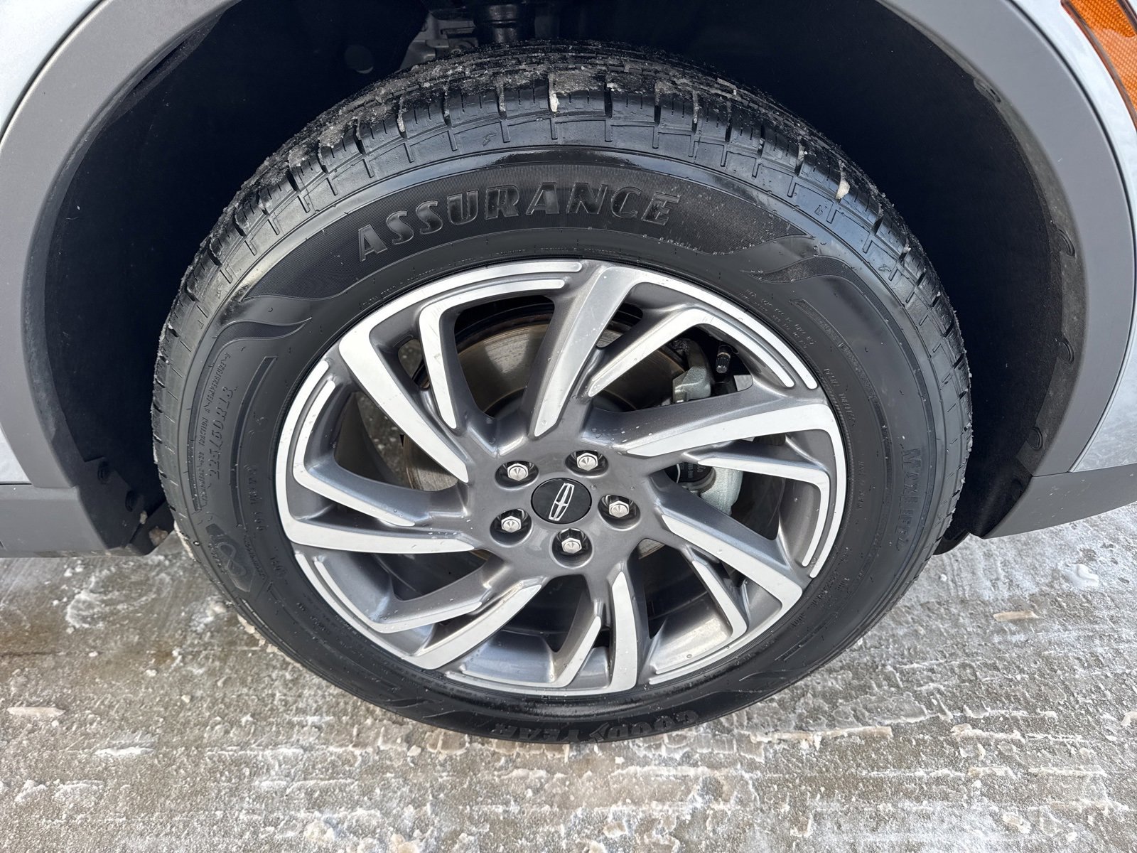 Used 2023 Lincoln Corsair AWD w/ Equipment Group 101A image 17