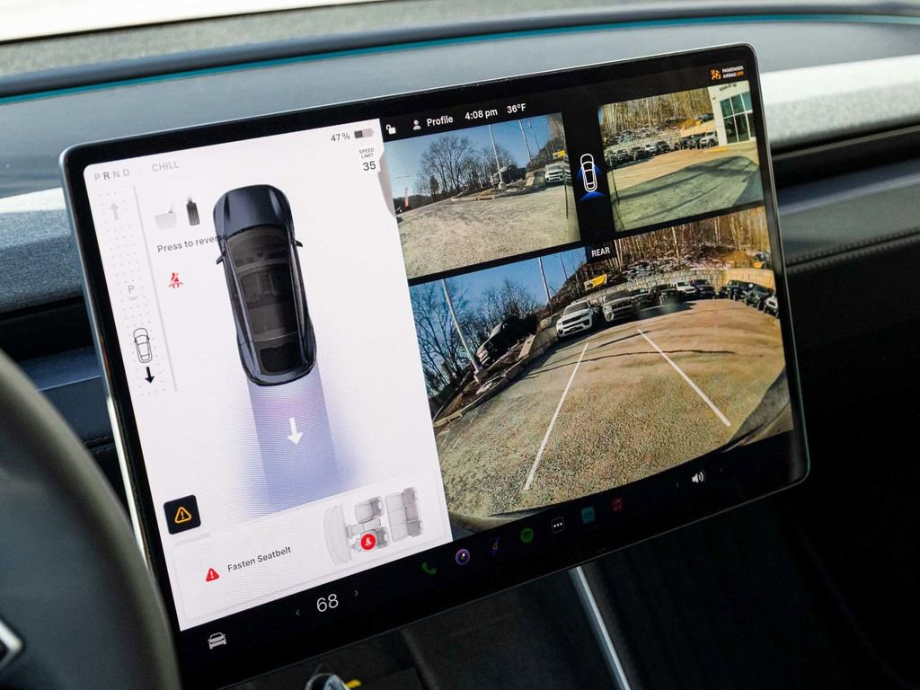 Used 2026 Tesla Model Y Long Range image 17