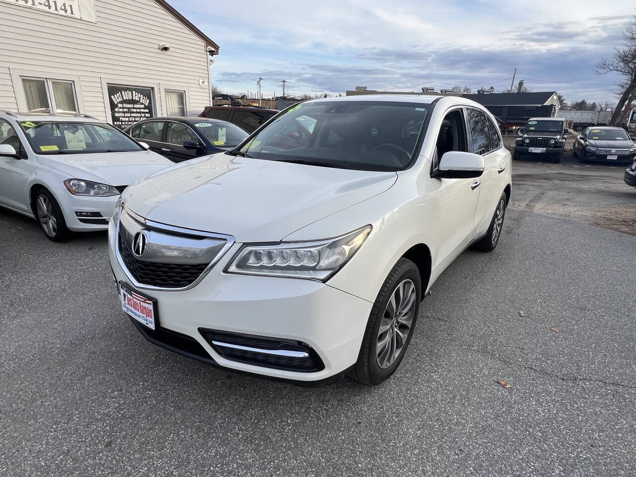 Used 2015 Acura MDX w/ Tech & Entertainment Pkg AWD/4WD image 3