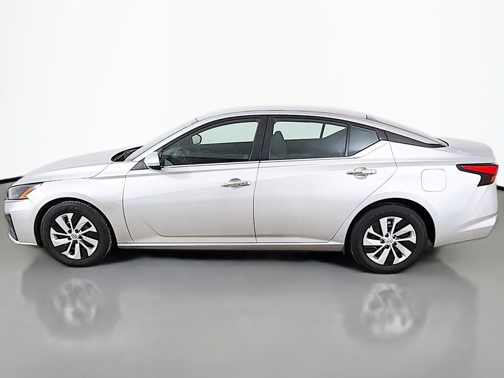 Used 2023 Nissan Altima 2.5 S image 8
