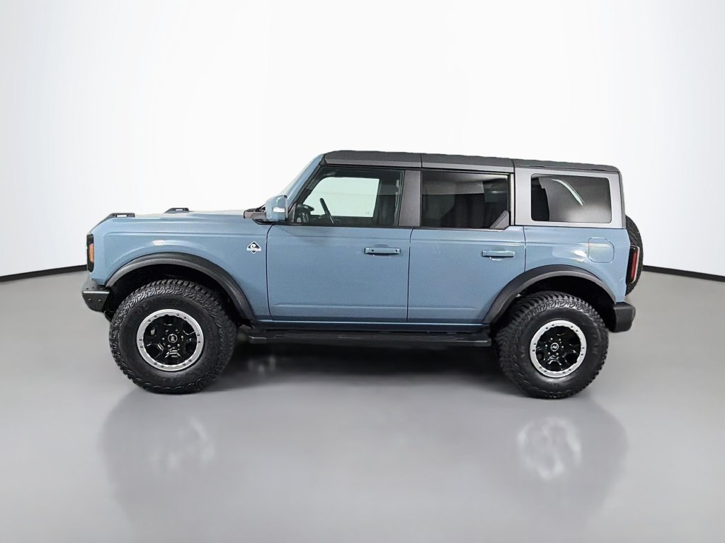 Used 2022 Ford Bronco Outer Banks w/ Sasquatch Package AWD/4WD image 4