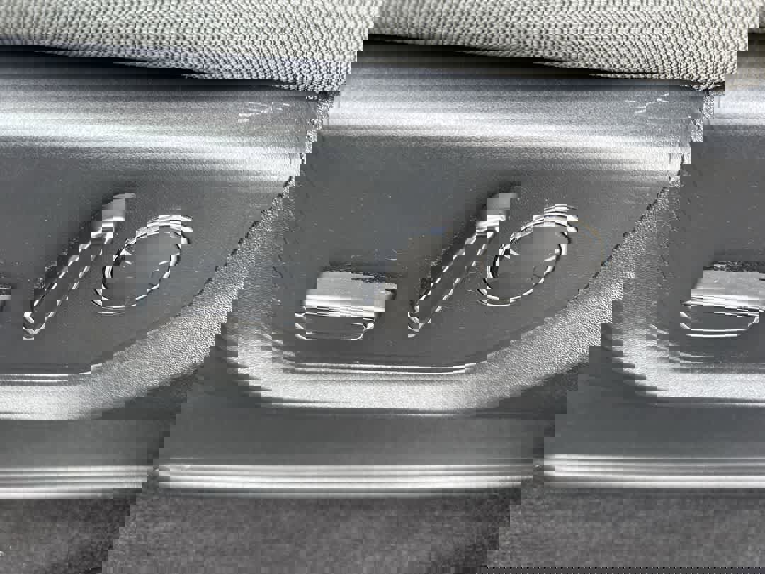 Used 2018 Ford F150 XLT w/ Equipment Group 302A Luxury image 12