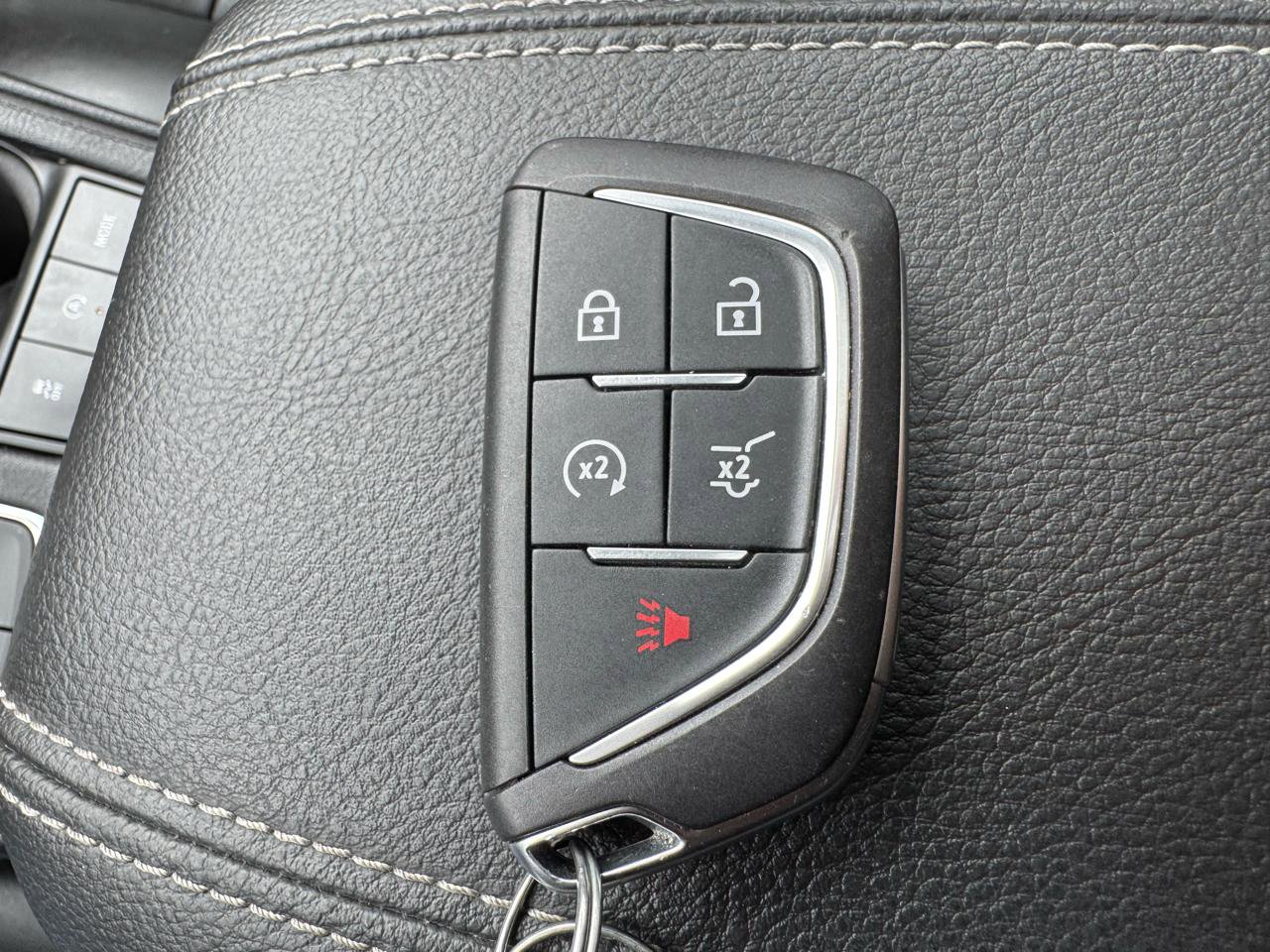 Used 2024 Cadillac XT4 Premium Luxury w/ Technology Package image 26