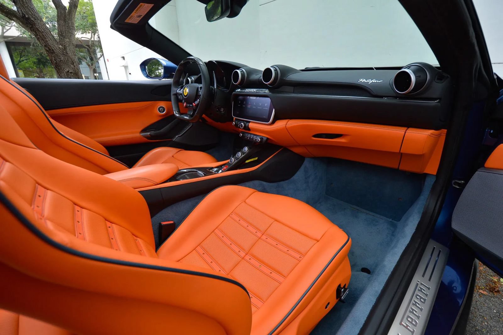 Used 2021 Ferrari Portofino M RWD image 46