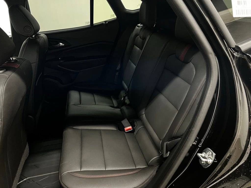 New 2026 Chevrolet Trax RS w/ Driver Confidence Package image 30