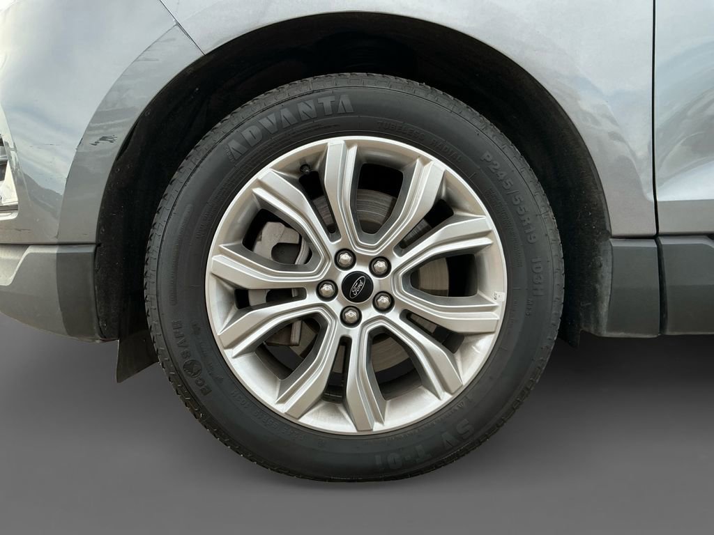 Used 2024 Ford Edge Titanium image 14