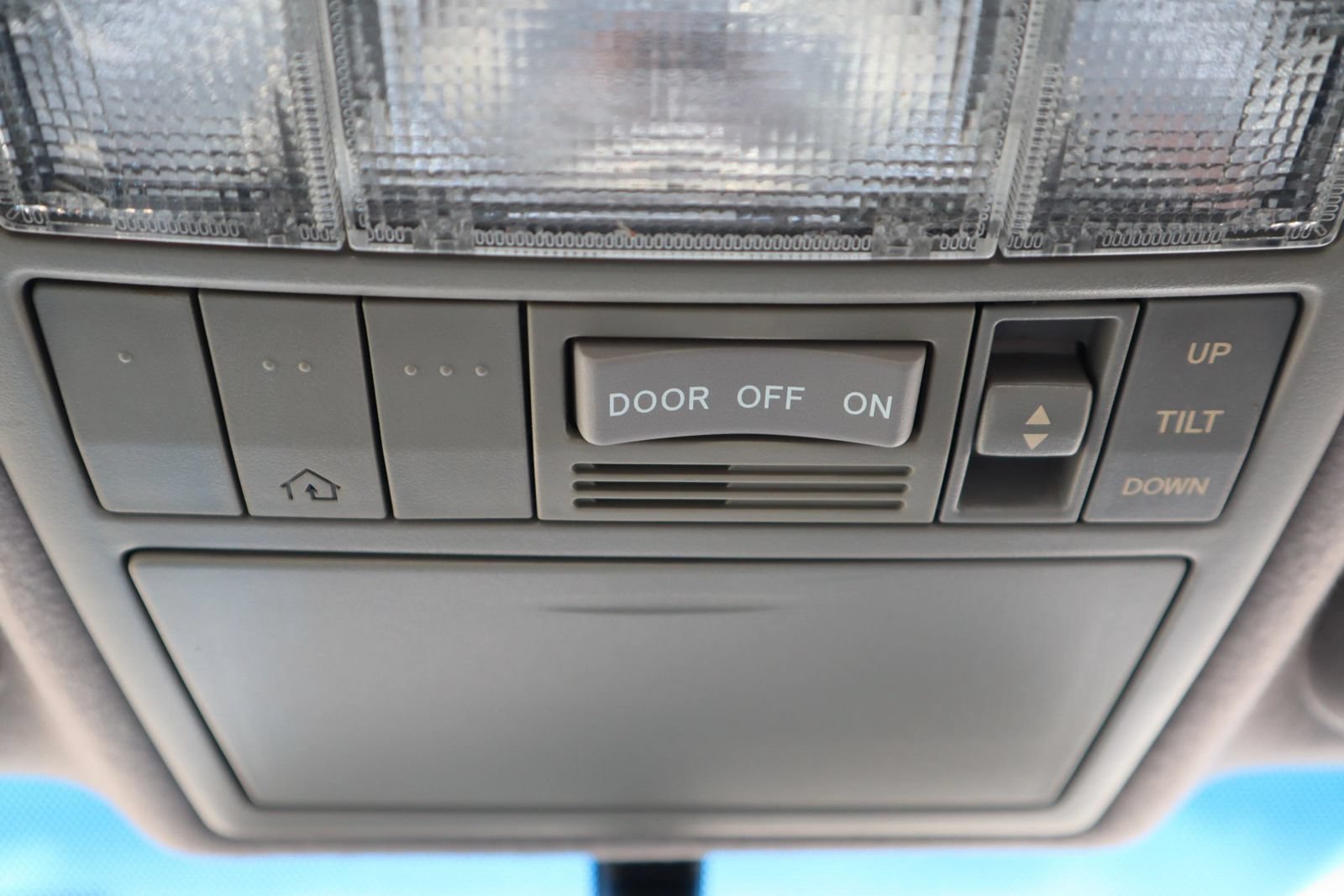 Used 2008 Toyota Camry Hybrid FWD image 32