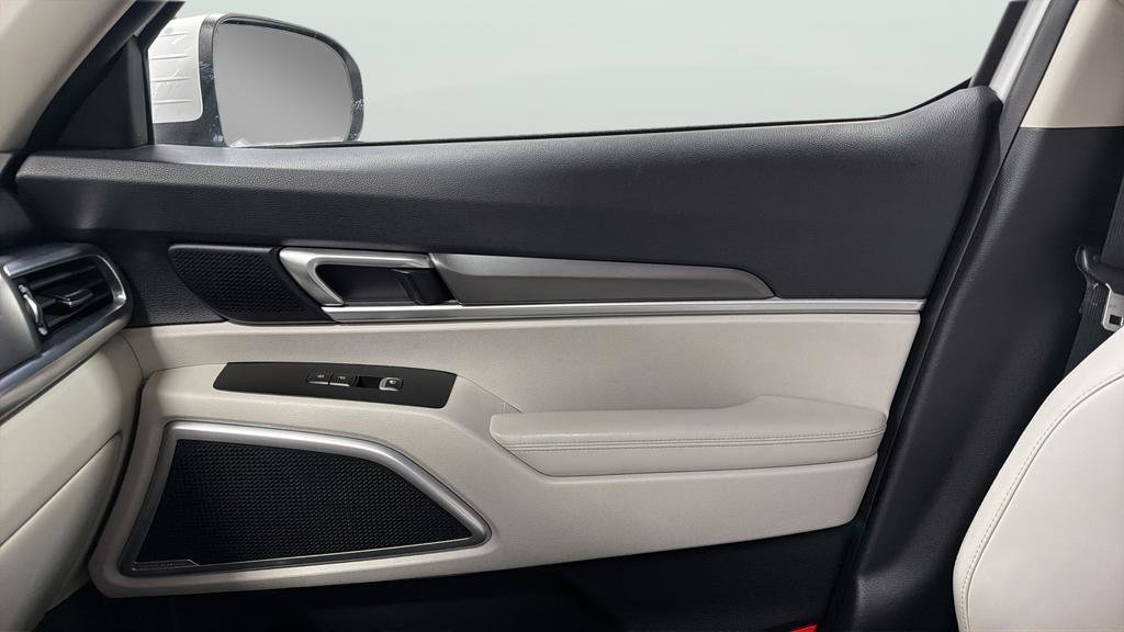 Used 2022 Kia Telluride S image 13