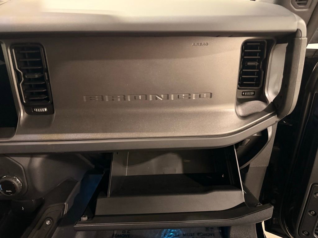 Used 2025 Ford Bronco Big Bend image 29