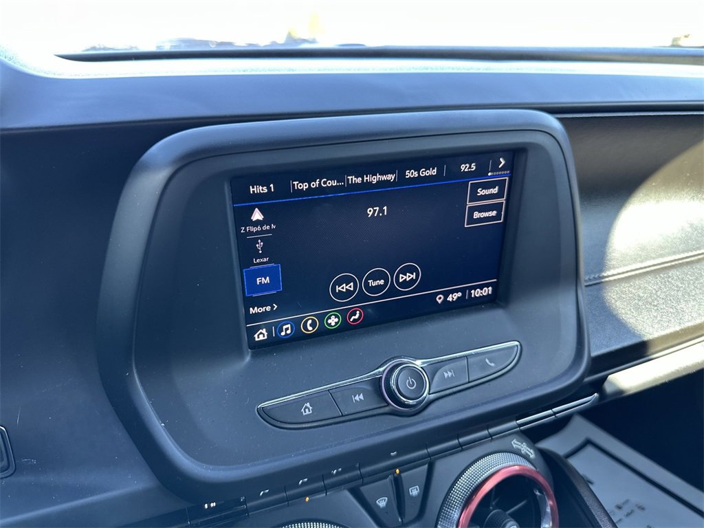 Used 2021 Chevrolet Camaro LT image 16