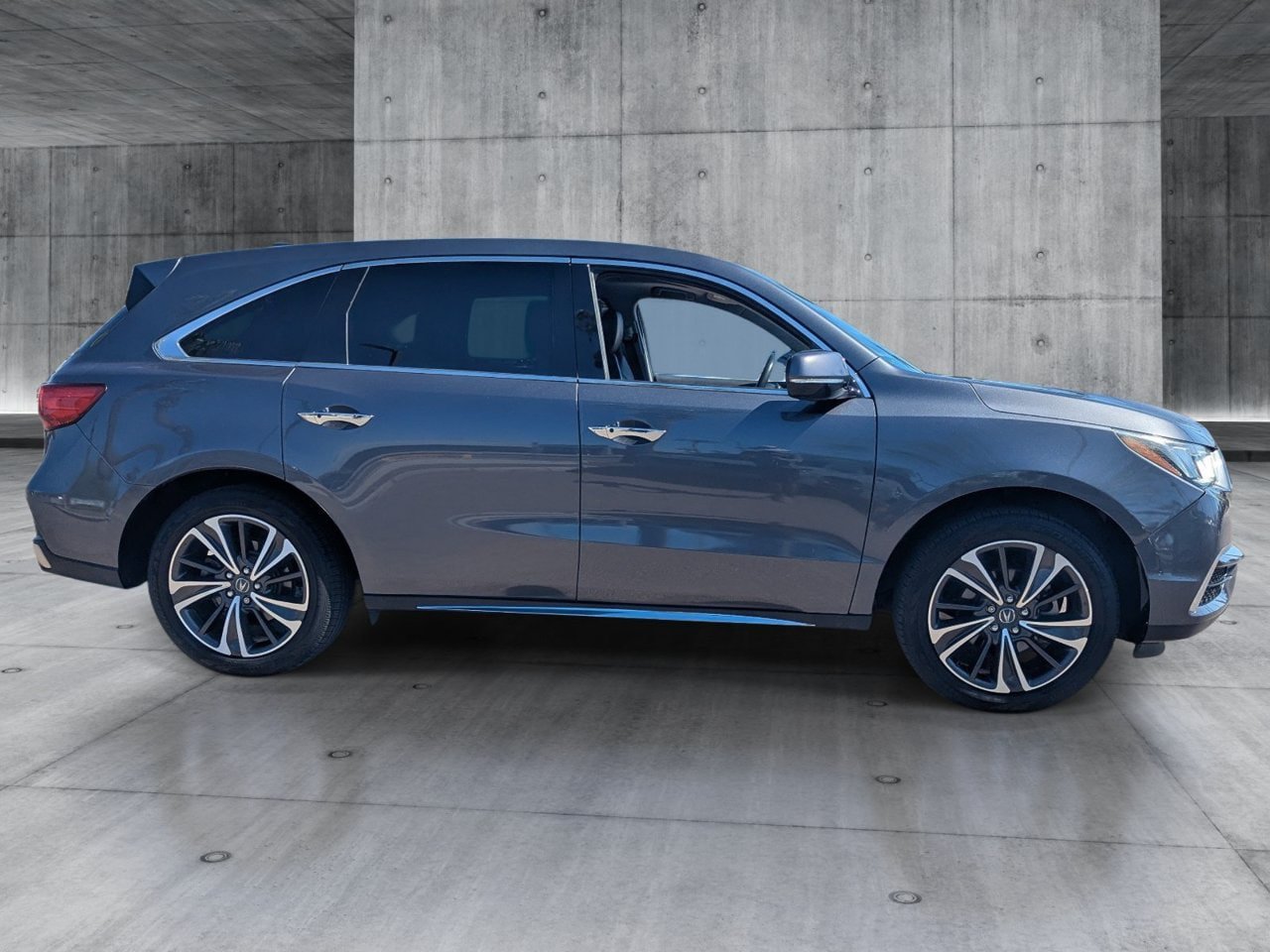 Used 2020 Acura MDX w/ Technology Package FWD image 6