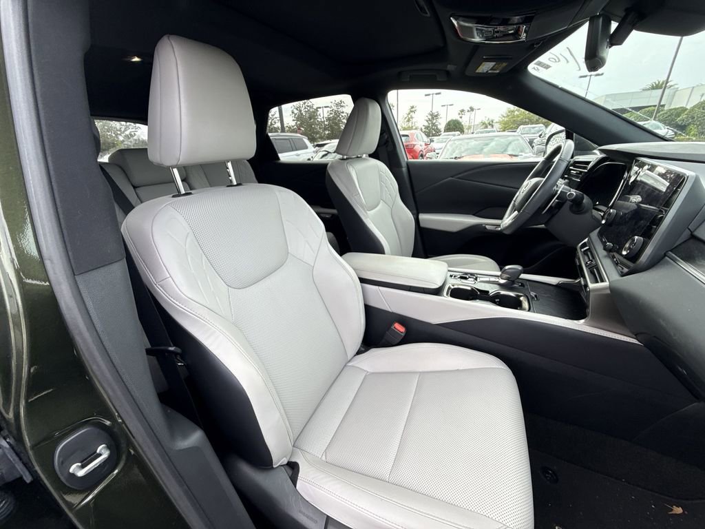 Used 2023 Lexus RX 350 Premium w/ Accessory Package (Z1) image 16