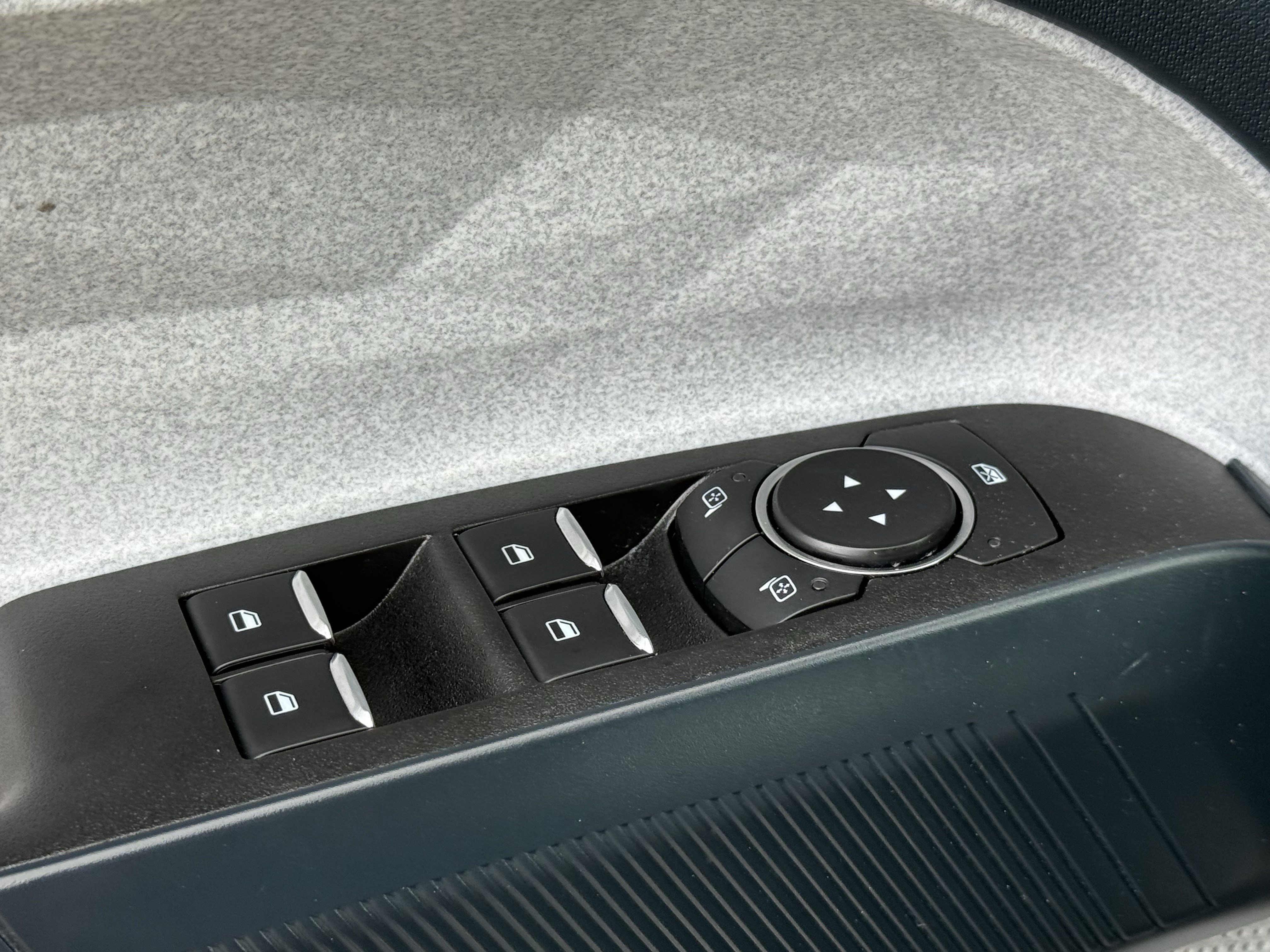 Used 2024 Ford Maverick XLT w/ Equipment Group 300A Standard image 26