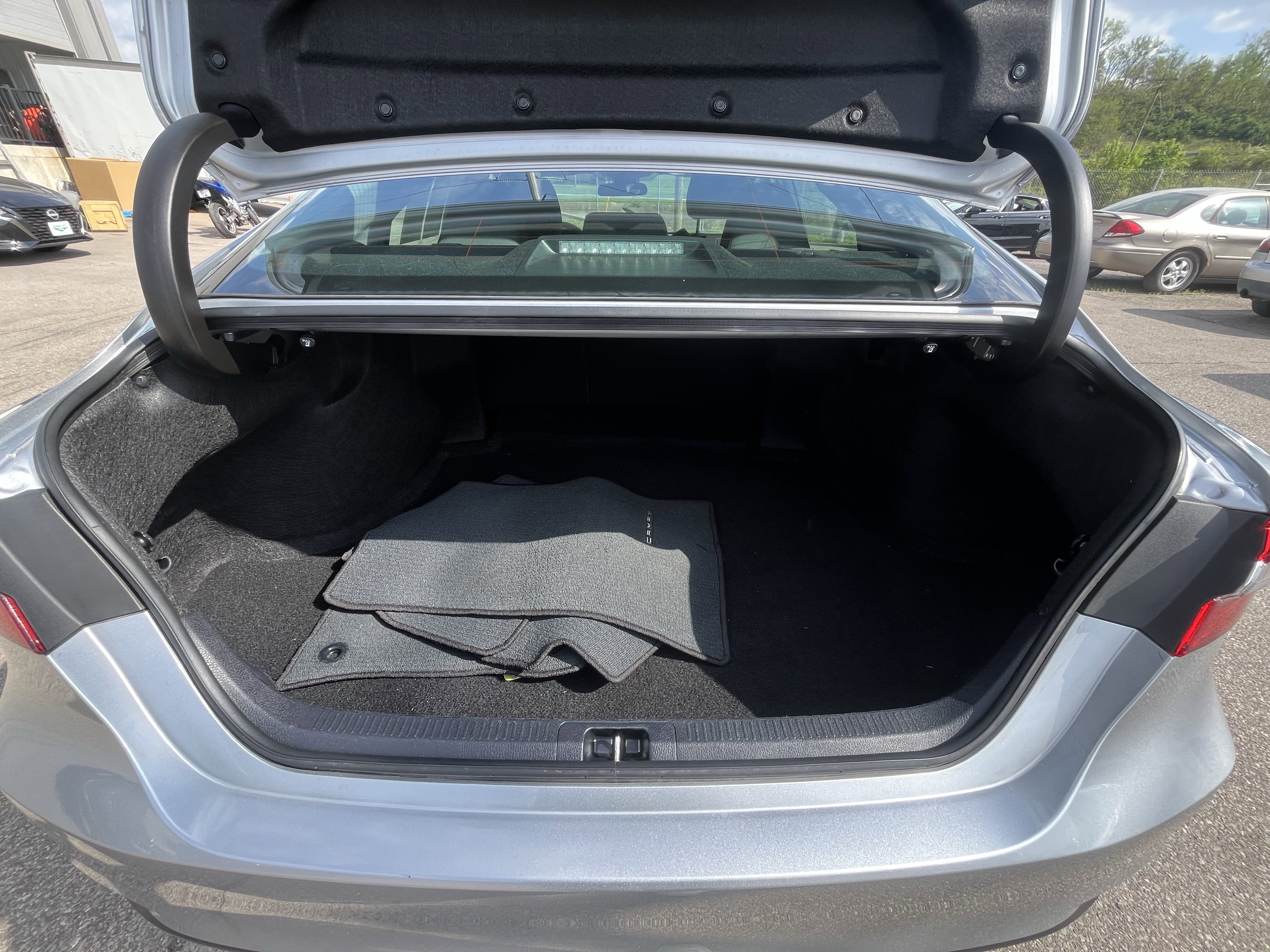 Used 2024 Toyota Camry LE FWD image 29