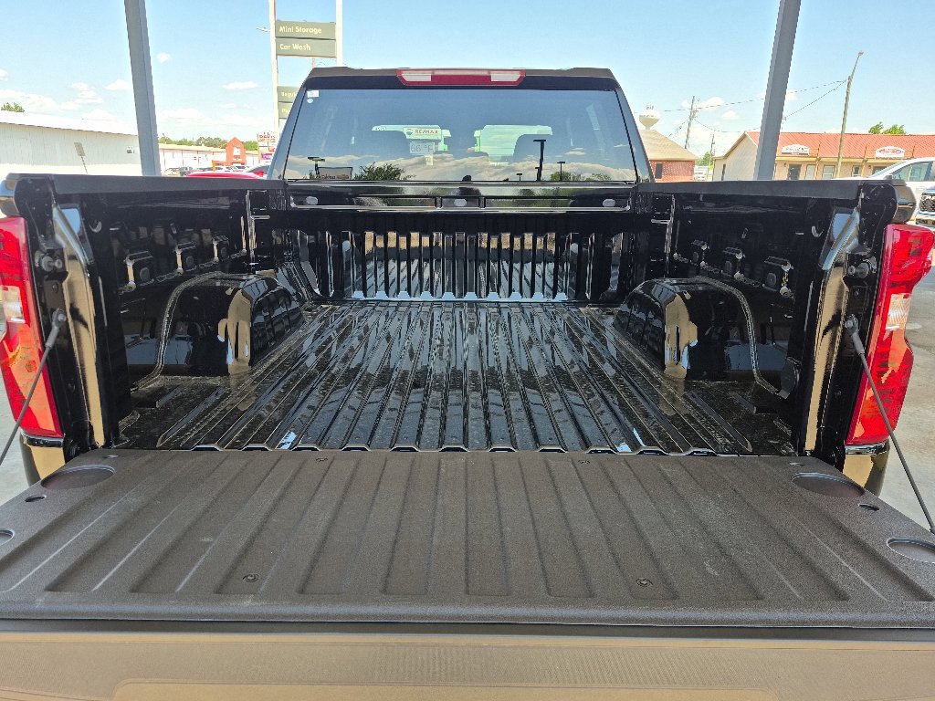 New 2026 Chevrolet Silverado 1500 Custom AWD/4WD image 9