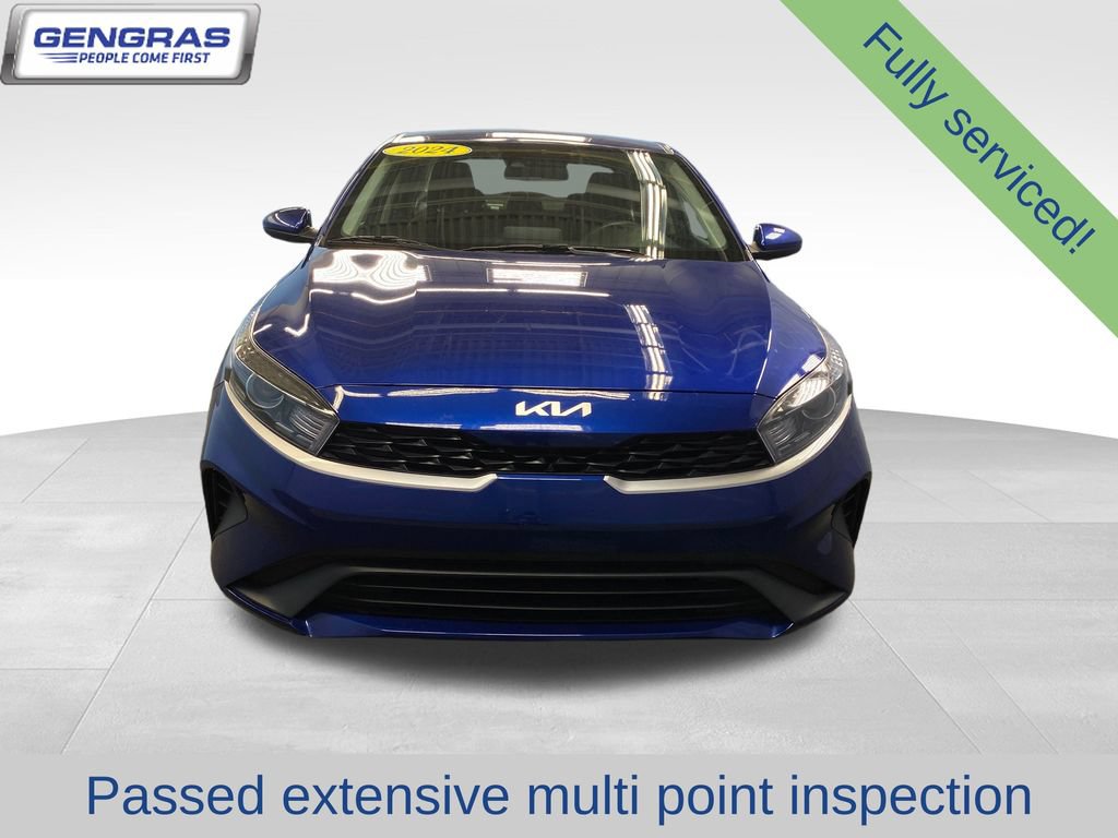 Used 2024 Kia Forte LXS FWD image 2