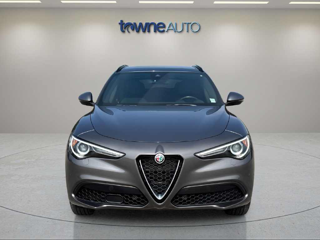 Used 2023 Alfa Romeo Stelvio Ti w/ Active Assist Plus Package AWD/4WD image 9