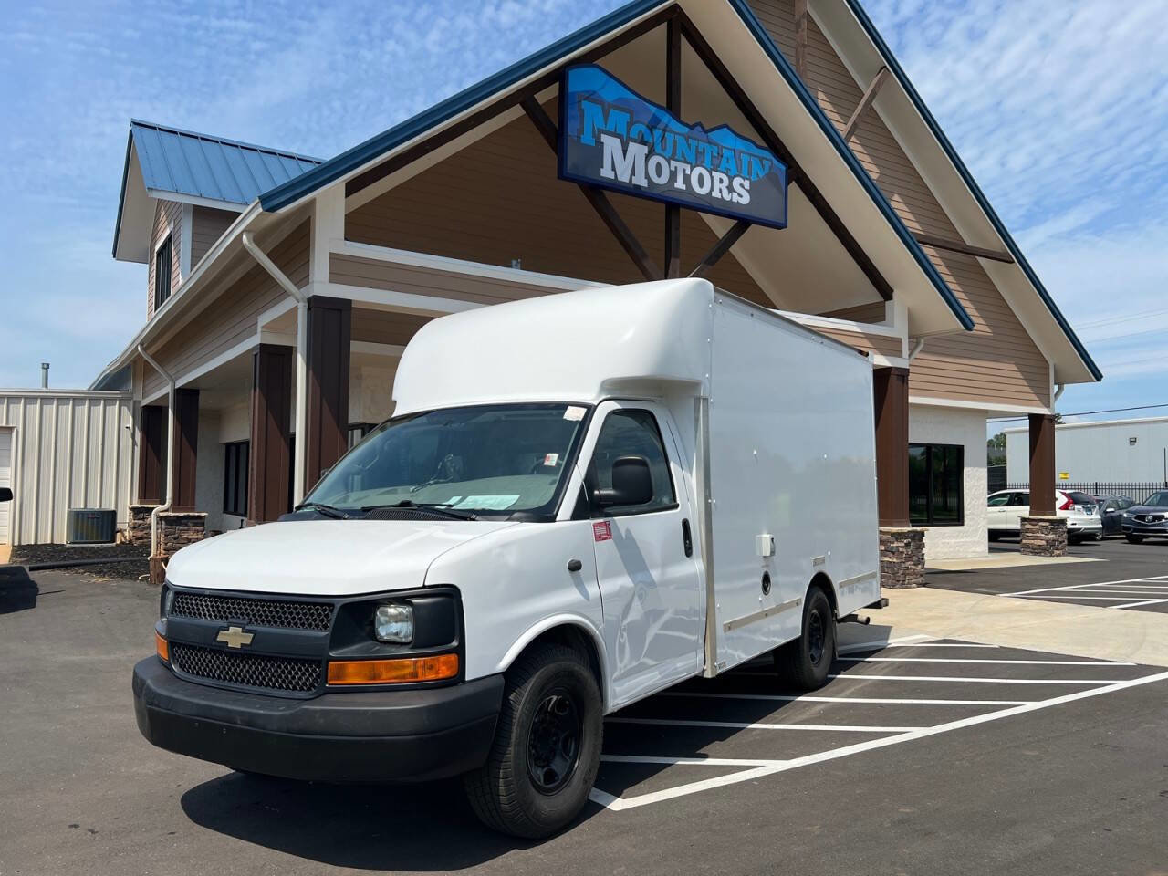 Used 2017 Chevrolet Express 3500