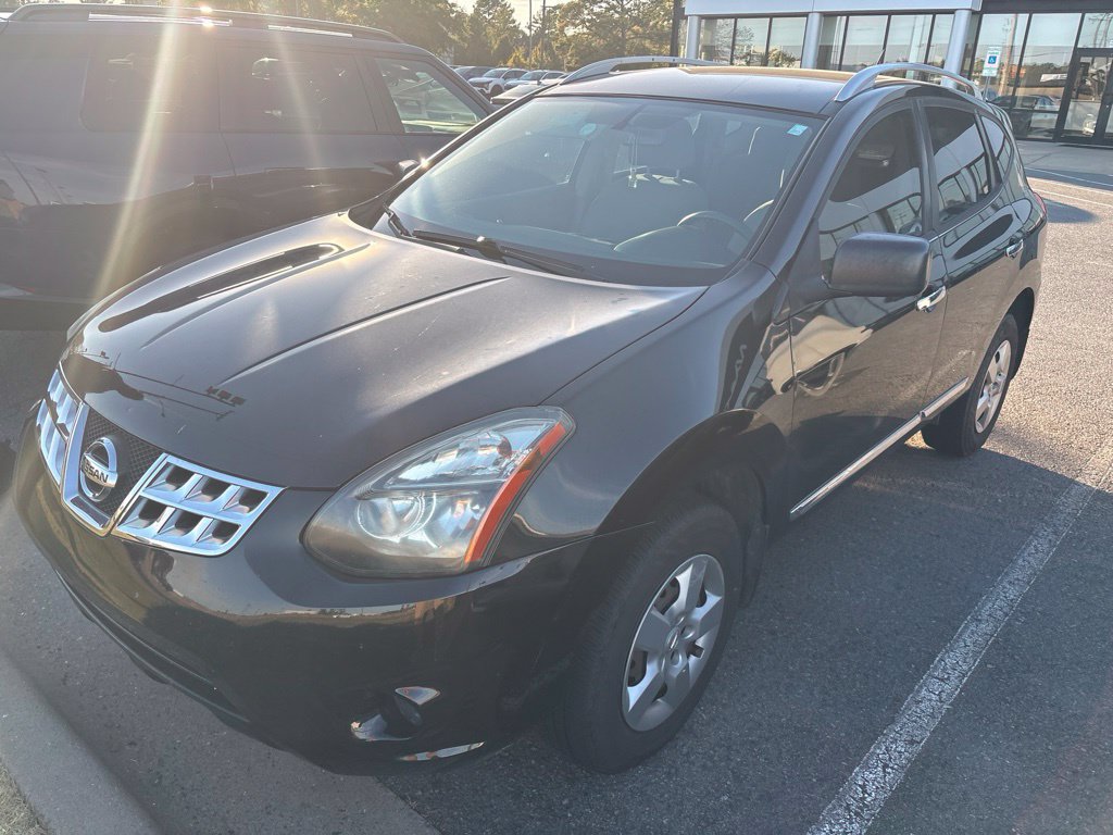 Used 2015 Nissan Rogue S w/ Convenience Package FWD image 3
