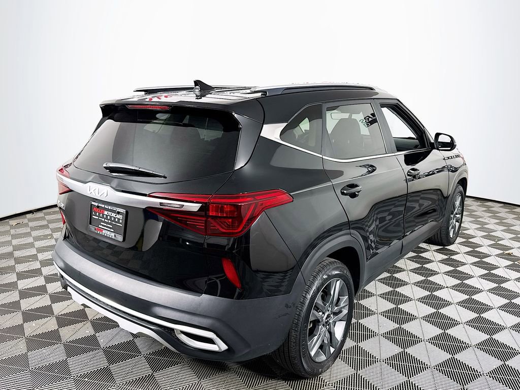 Used 2023 Kia Seltos S w/ Navigation Package image 7