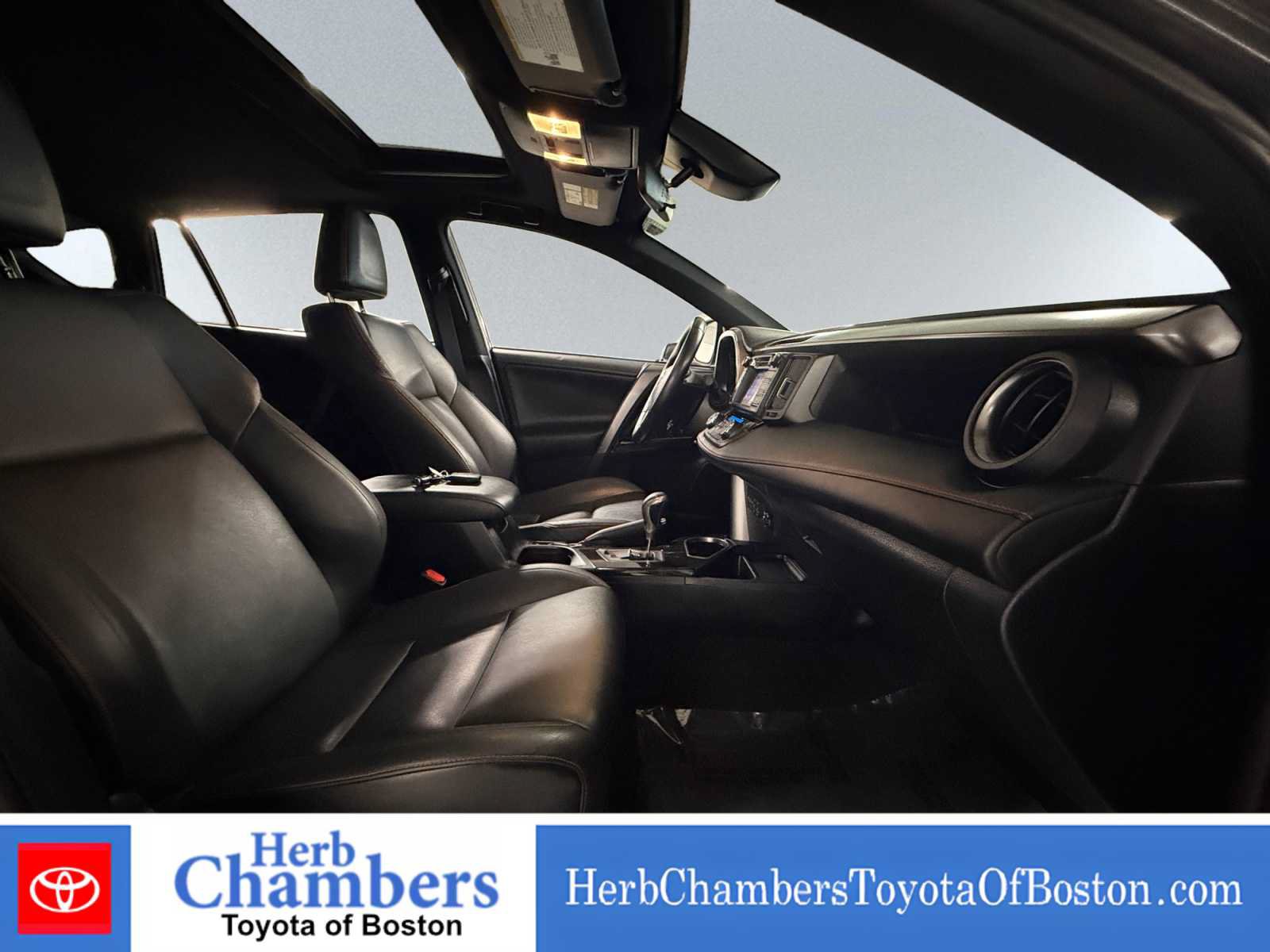 Used 2017 Toyota RAV4 SE AWD/4WD image 20