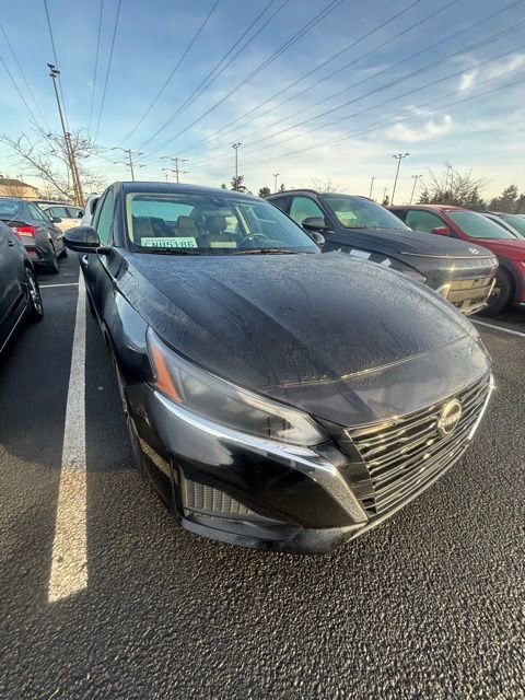 Used 2023 Nissan Altima 2.5 SV