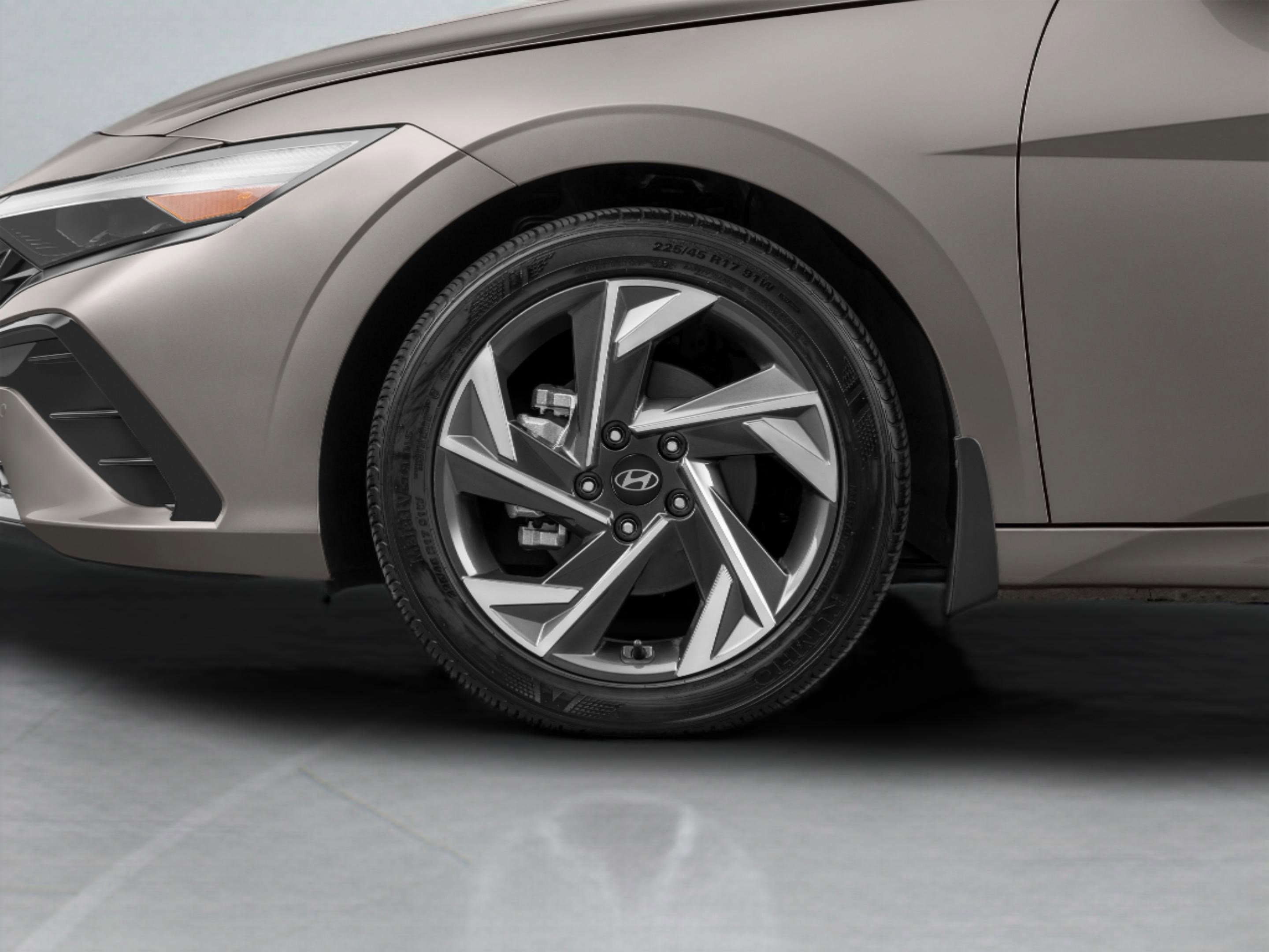 New 2026 Hyundai Elantra Limited FWD image 41