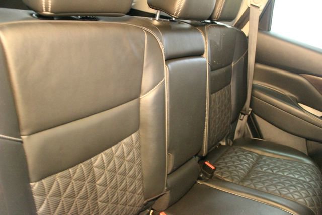 Used 2019 Nissan Murano Platinum image 14