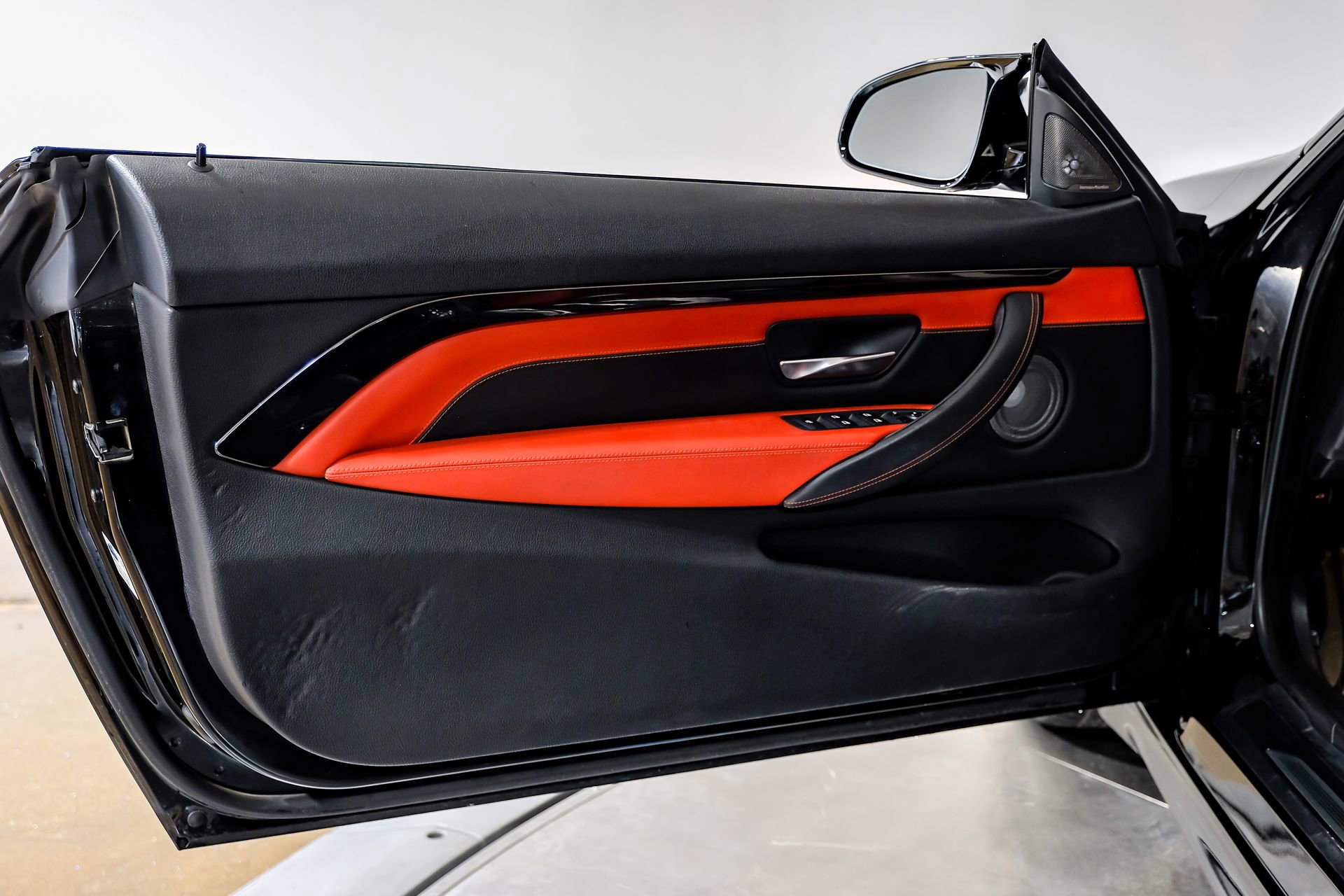 Used 2017 BMW M4 Base image 46