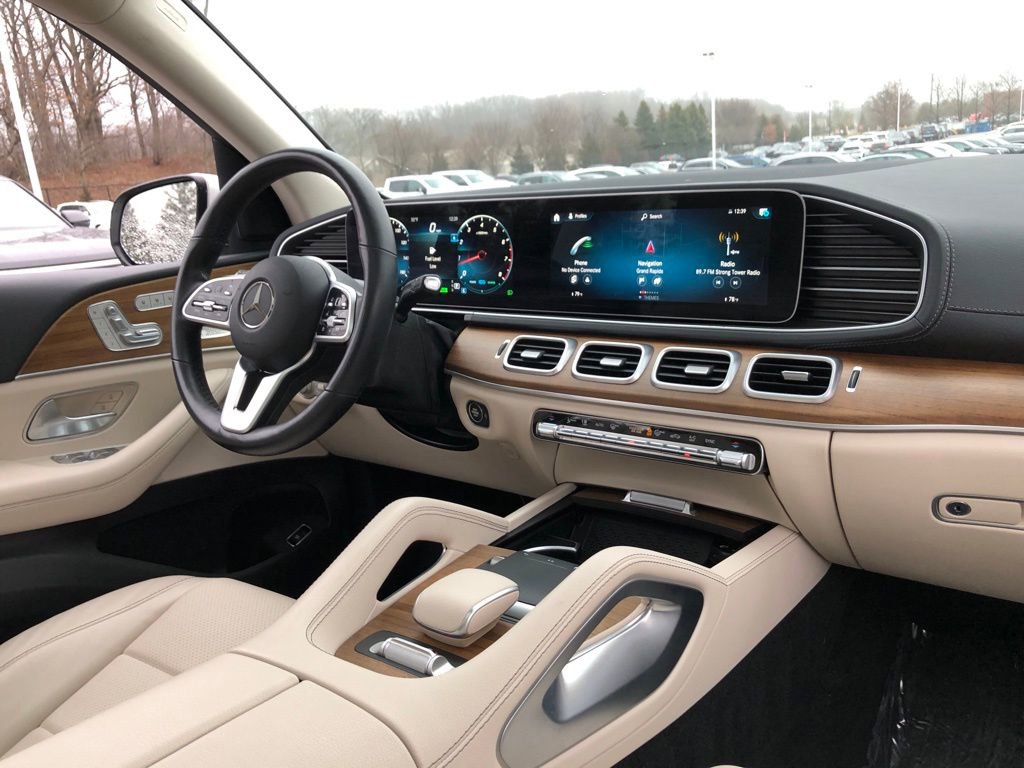 Certified 2022 Mercedes-Benz GLS 450 4MATIC image 17