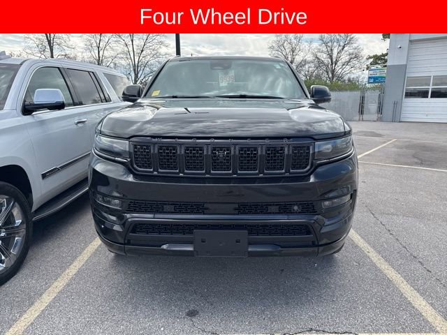 Used 2024 Jeep Grand Wagoneer Series III w/ Rear Seat Video Group 1 image 4