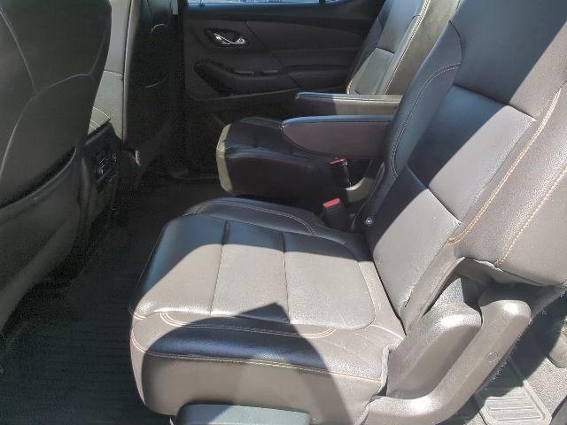 Used 2021 Chevrolet Traverse RS AWD/4WD image 26