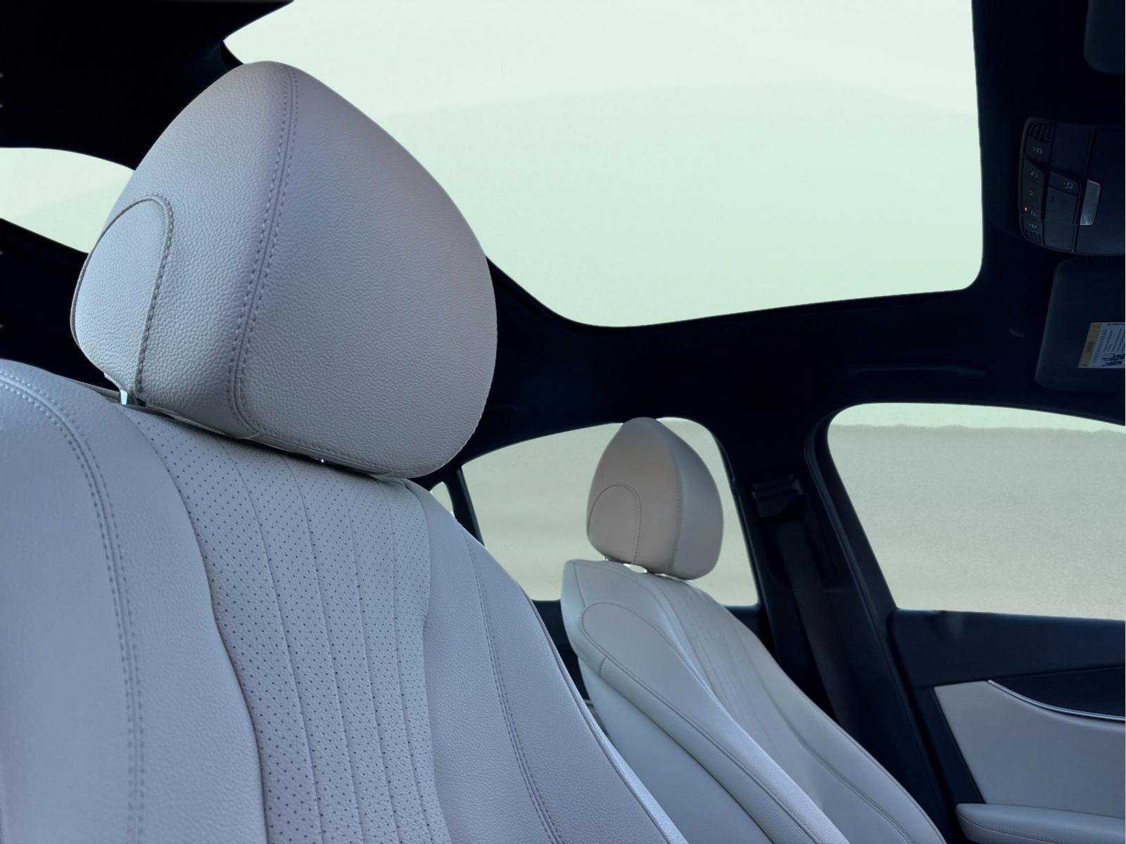 Used 2019 Mercedes-Benz E 300 image 16