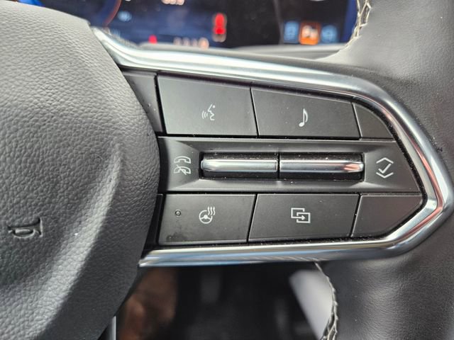 Used 2025 Chevrolet Equinox EV LT image 17