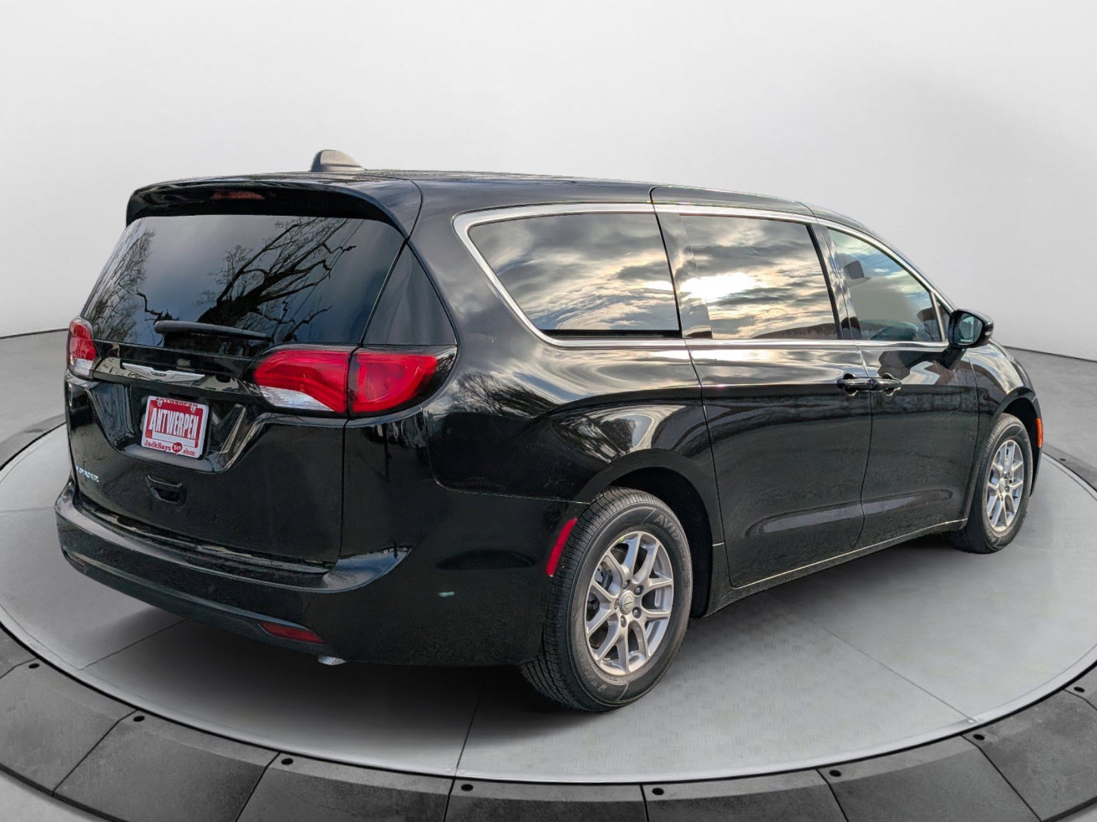 New 2026 Chrysler Voyager LX FWD image 3