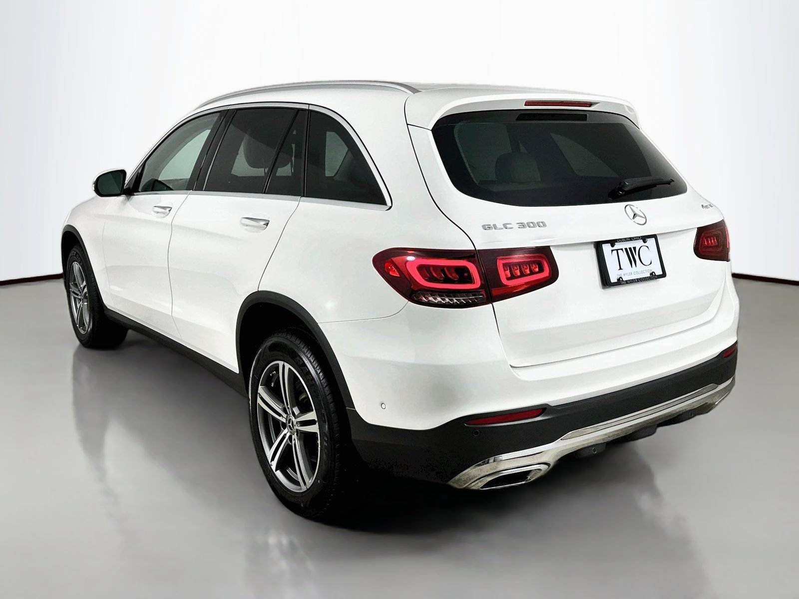 Used 2022 Mercedes-Benz GLC 300 4MATIC image 7