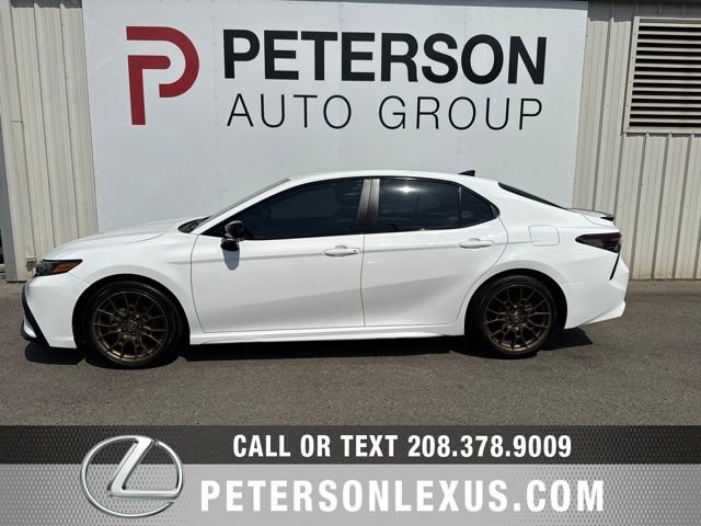Used 2023 Toyota Camry SE FWD image 7