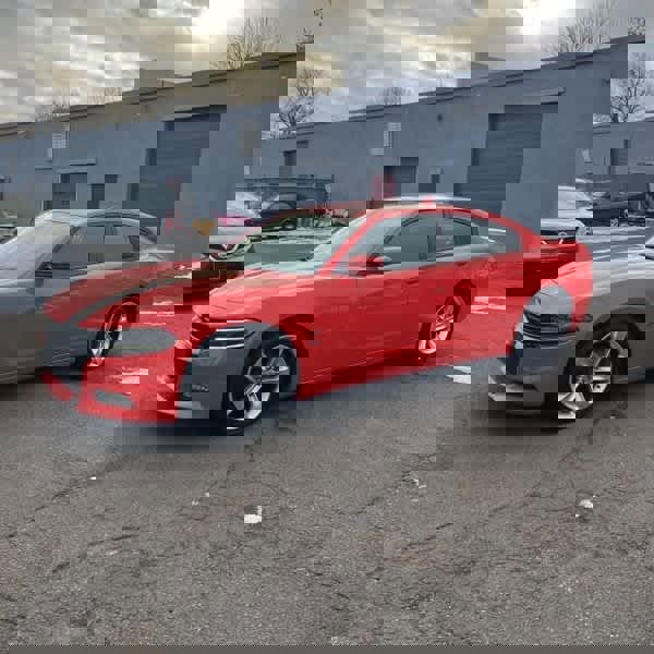 Used 2018 Dodge Charger R/T image 4