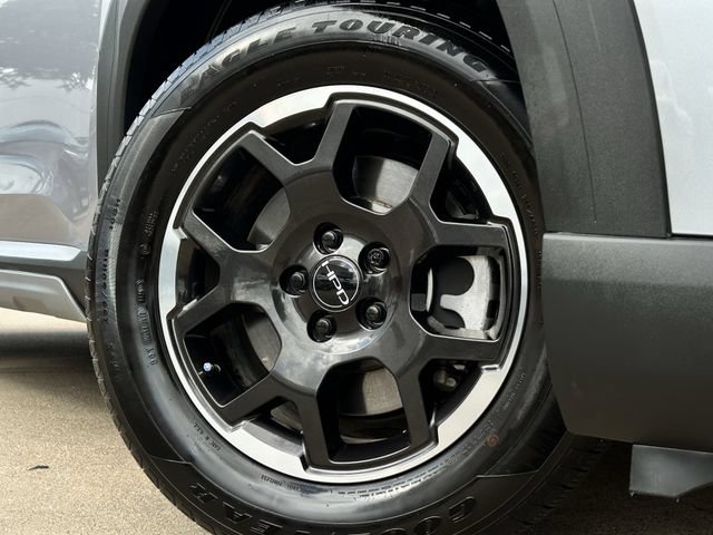 Used 2025 Honda Pilot EX-L image 11