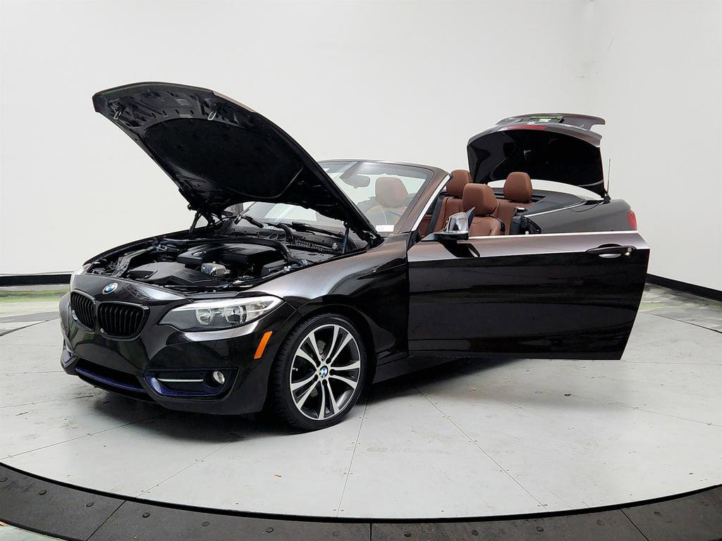 Used 2016 BMW 228i xDrive Convertible AWD/4WD image 9