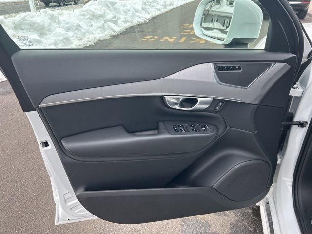 Certified 2024 Volvo XC90 B5 Core w/ Protection Package Premier image 16