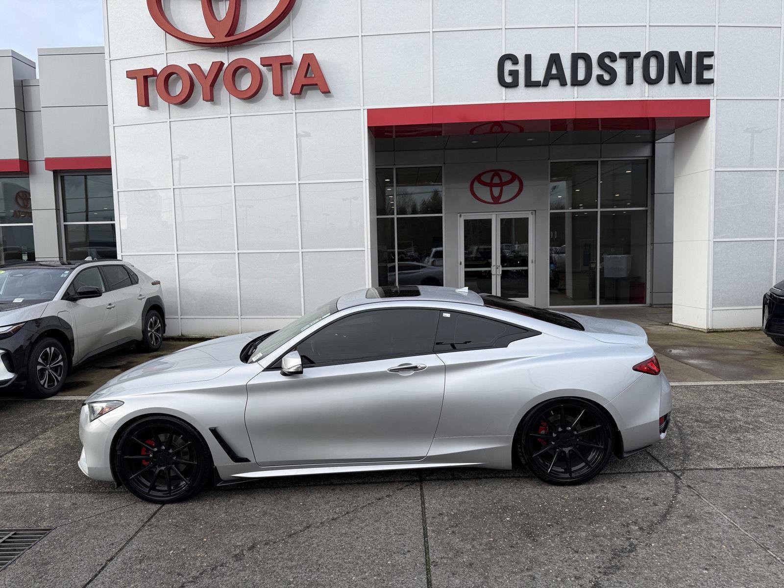 Used 2020 INFINITI Q60 3.0t Luxe image 3