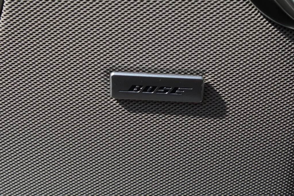 Used 2021 GMC Yukon XL Denali w/ Denali Premium Package image 18