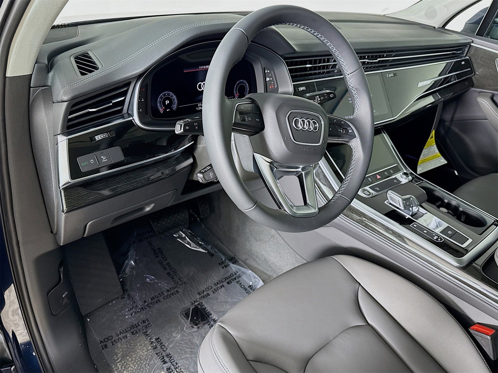 New 2025 Audi Q7 3.0T Premium Plus image 9