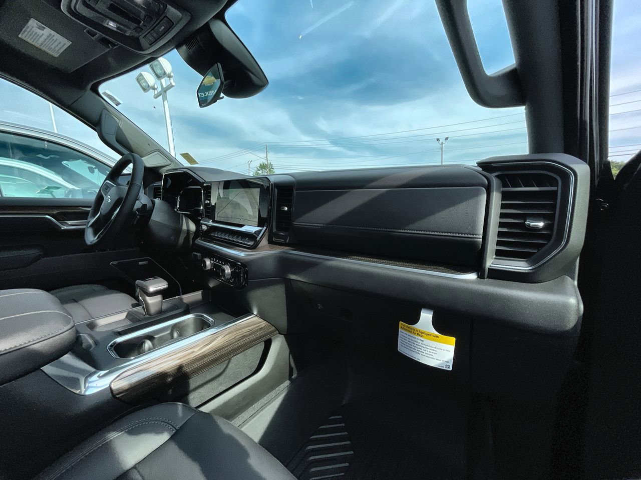 New 2025 Chevrolet Silverado 1500 RST AWD/4WD image 29