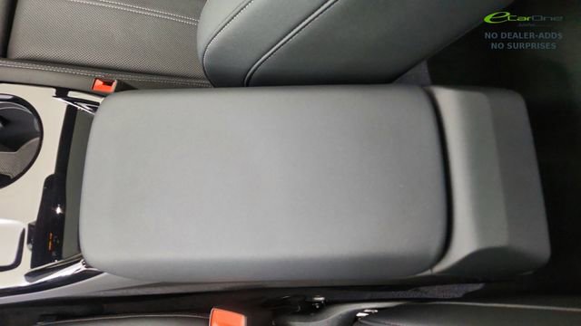 Used 2025 Audi A6 e-tron Prestige w/ Black Warm Weather Package image 56