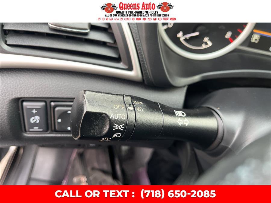 Used 2019 Nissan Sentra SR image 20