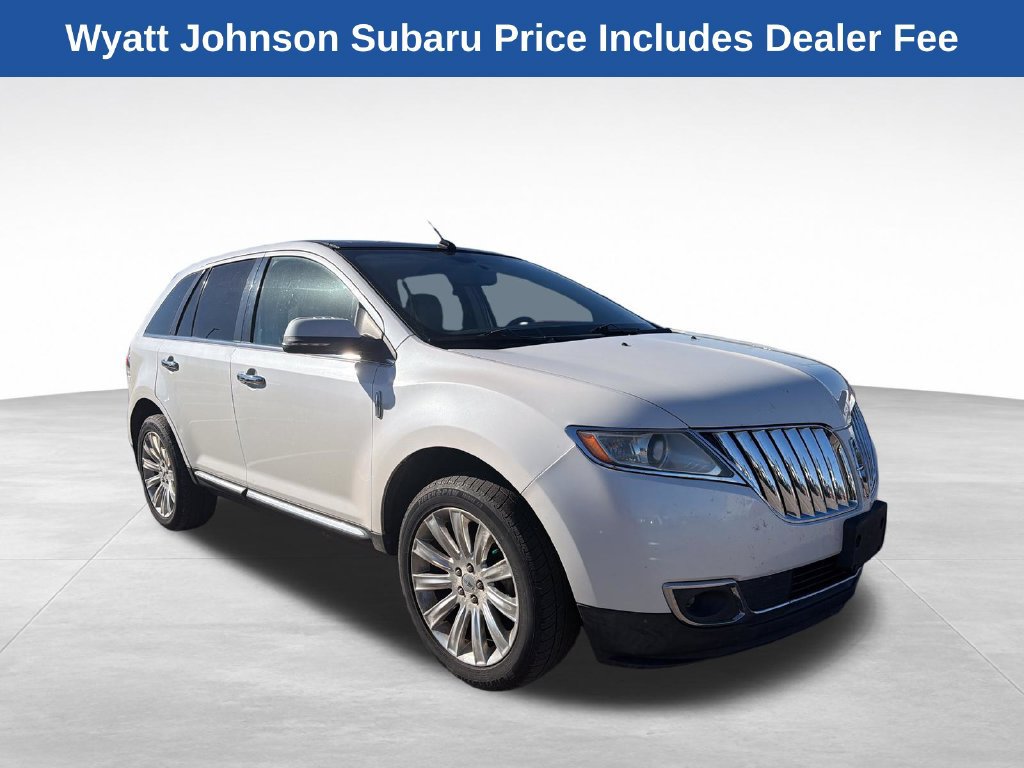 Used 2013 Lincoln MKX FWD image 14