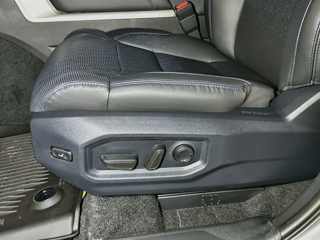New 2026 Toyota Tundra Platinum AWD/4WD image 13